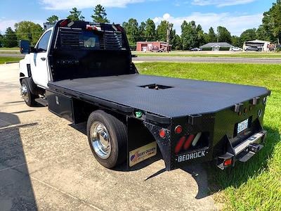 Used 2019 Chevrolet Silverado 5500 Flatbed Truck for sale #17007 - photo 2