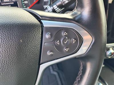 Used 2023 Chevrolet Traverse - photo 1