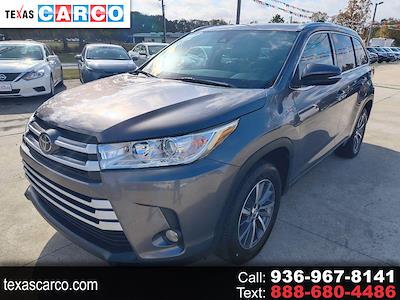 Used 2018 Toyota Highlander SE for sale #17198 - photo 1