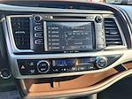 Used 2018 Toyota Highlander SE for sale #17198 - photo 19
