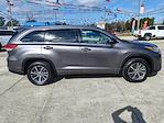 Used 2018 Toyota Highlander SE for sale #17198 - photo 6