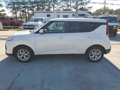 Used 2022 Kia Soul LX for sale #17203 - photo 2