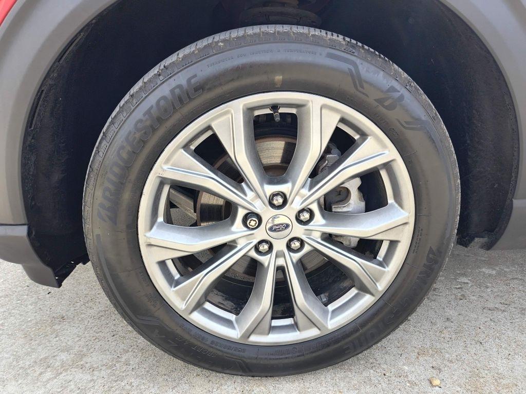 Used 2020 Ford Explorer - photo 11