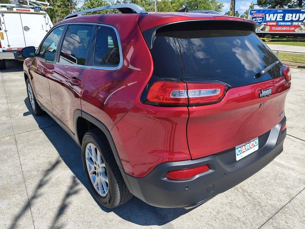 Used 2017 Jeep Cherokee - photo 5