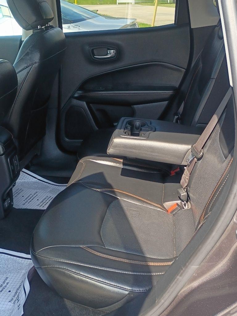 Used 2018 Jeep Compass - photo 17