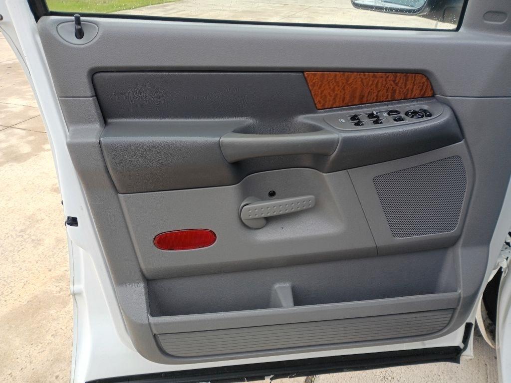 Used 2006 Dodge Ram 2500 - photo 8