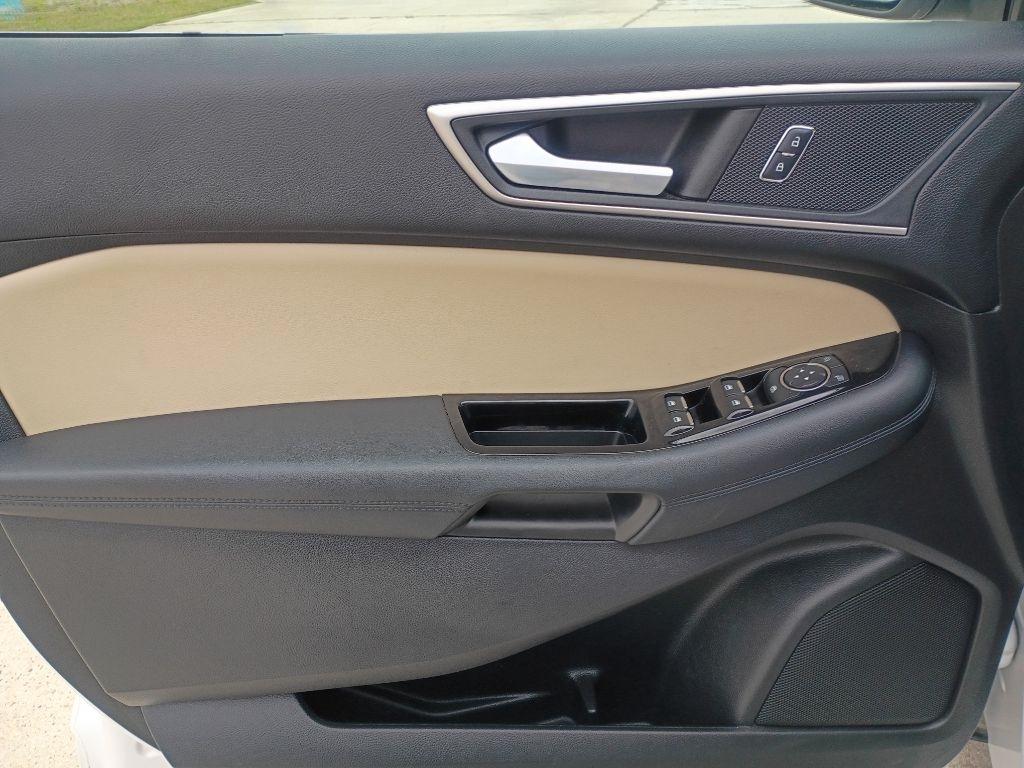 Used 2017 Ford Edge - photo 6