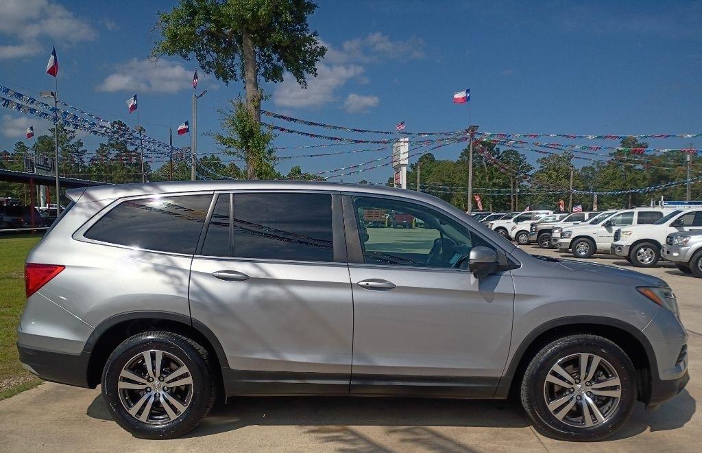 Used 2017 Honda Pilot - photo 7