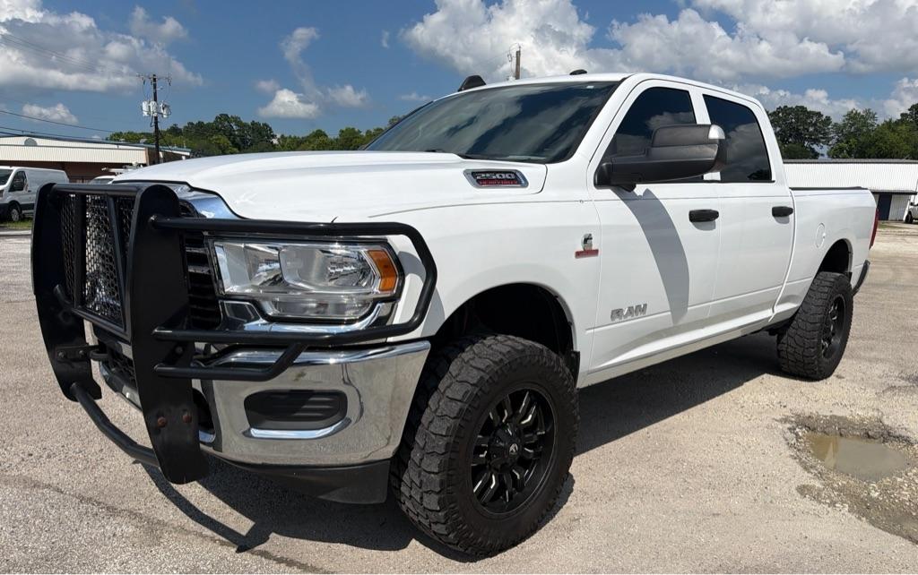 Used 2021 Ram 2500 - photo 2