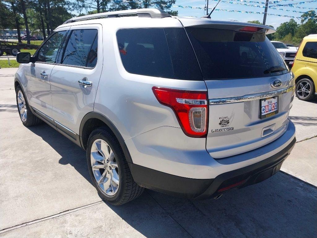 Used 2015 Ford Explorer - photo 5