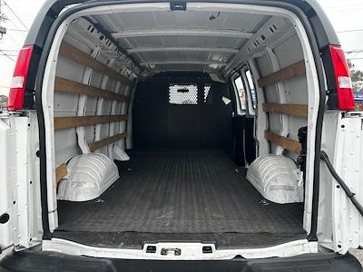 Used 2024 Chevrolet Express 2500 - photo 1