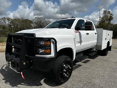 Used 2022 Chevrolet Silverado 5500 - photo 1