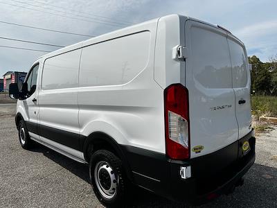 Used 2022 Ford Transit 250 - photo 1