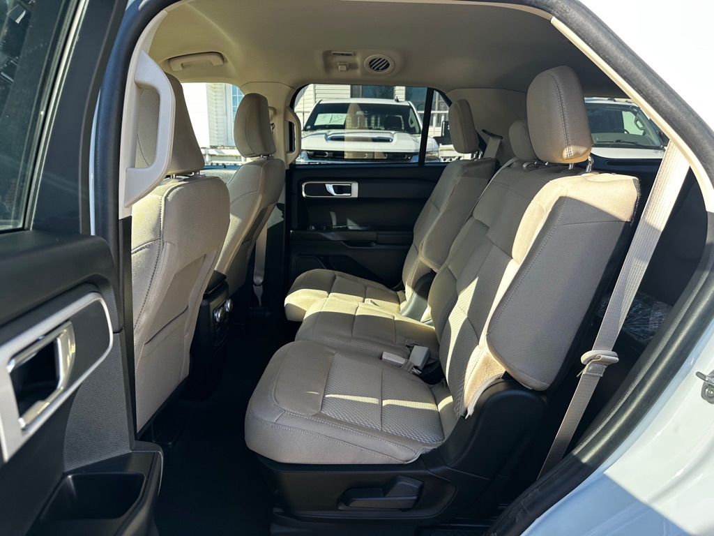 Used 2022 Ford Explorer - photo 13