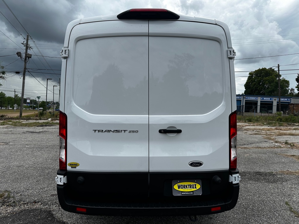 Used 2024 Ford Transit 250 - photo 8