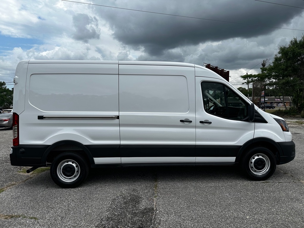 Used 2024 Ford Transit 250 - photo 9