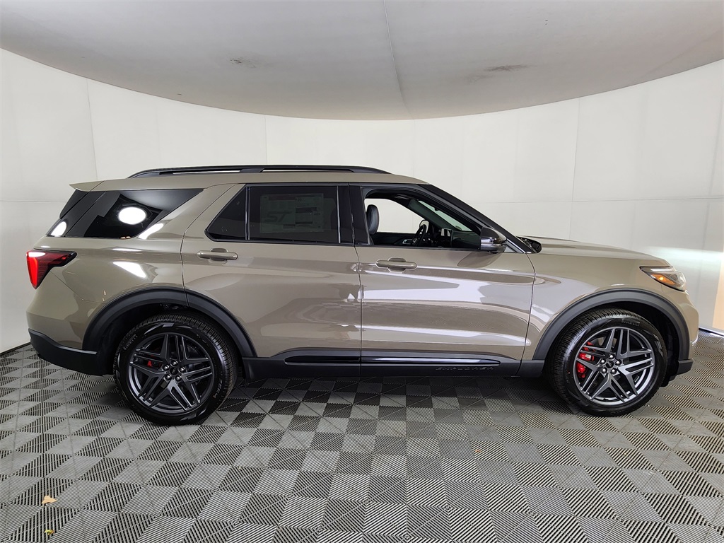 New 2026 Ford Explorer - photo 10