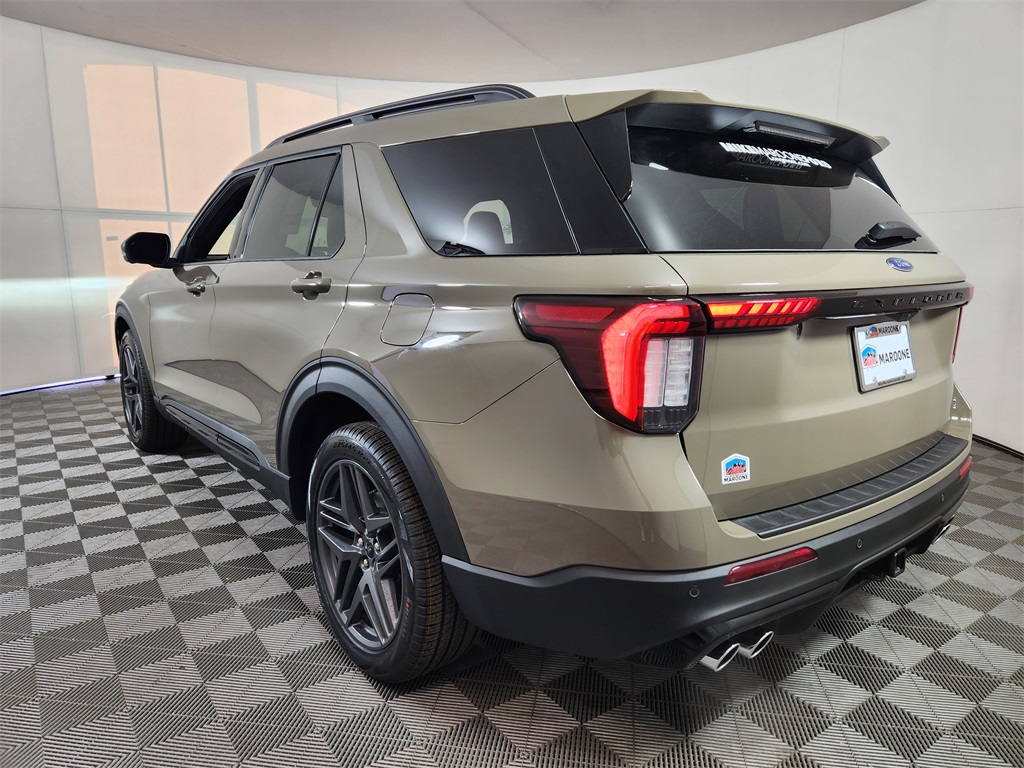 New 2026 Ford Explorer - photo 8