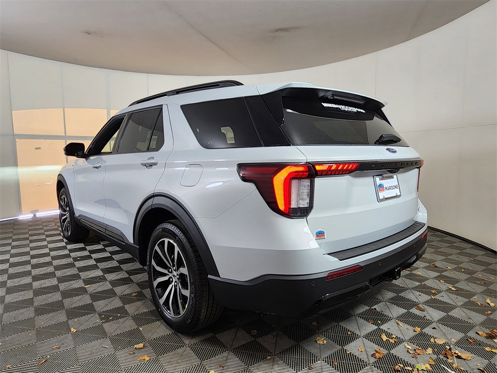 New 2026 Ford Explorer - photo 8