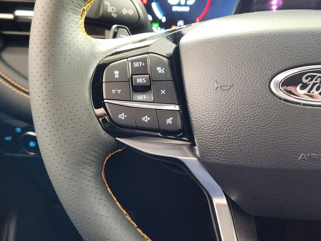 New 2026 Ford Explorer - photo 21