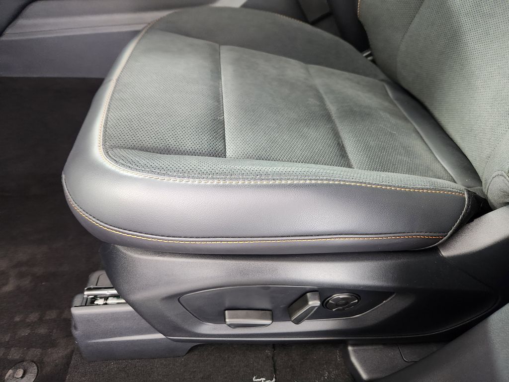 New 2026 Ford Explorer - photo 14