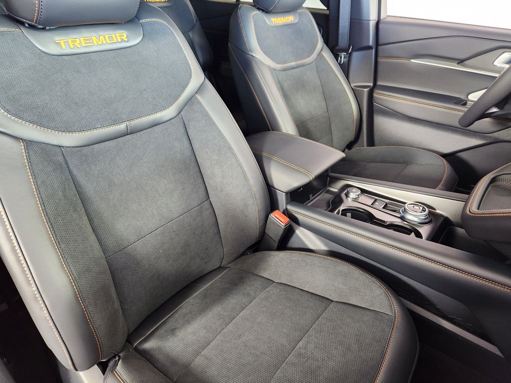 New 2026 Ford Explorer - photo 12