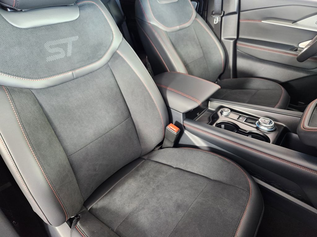 New 2026 Ford Explorer - photo 12