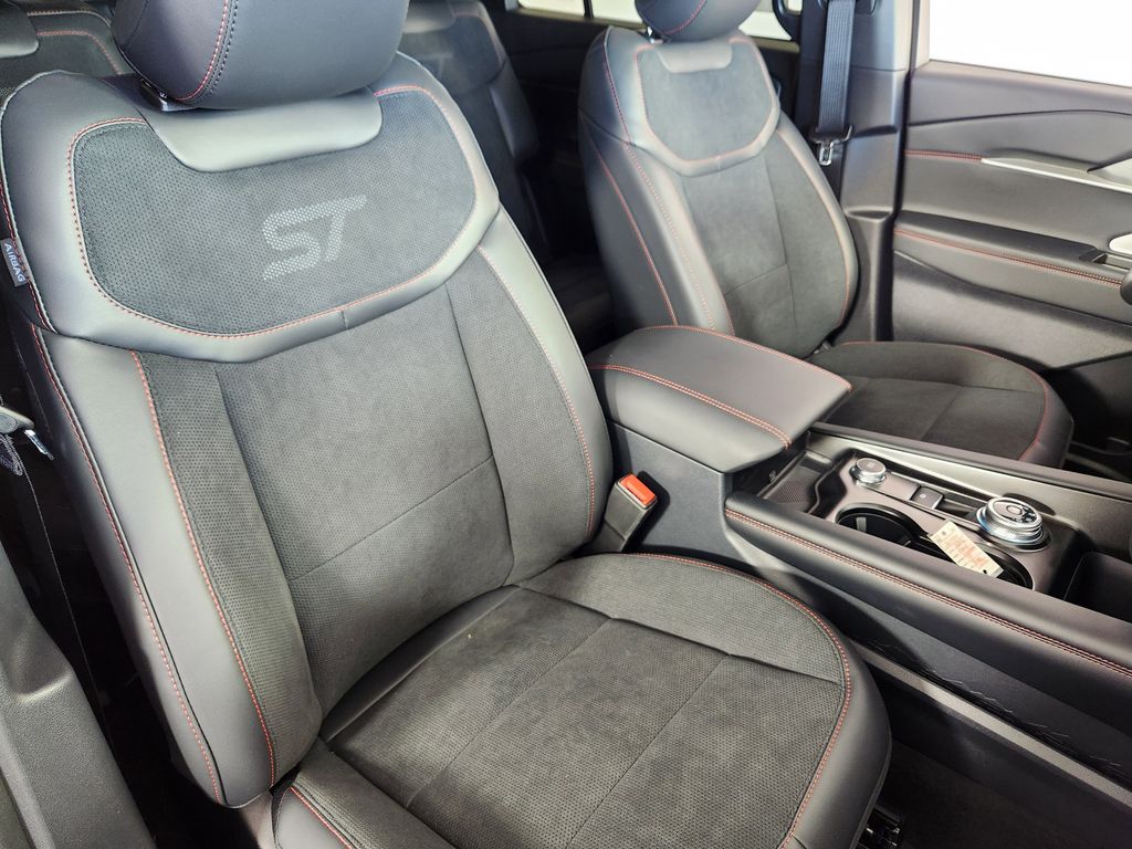New 2026 Ford Explorer - photo 12