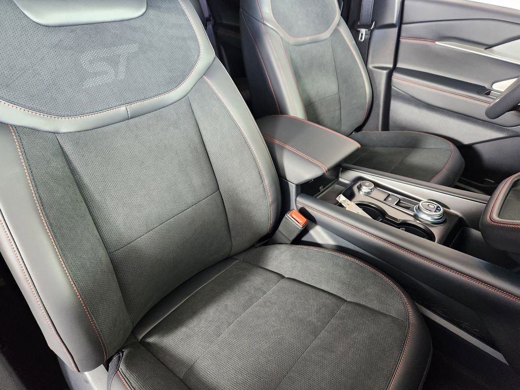 New 2026 Ford Explorer - photo 12