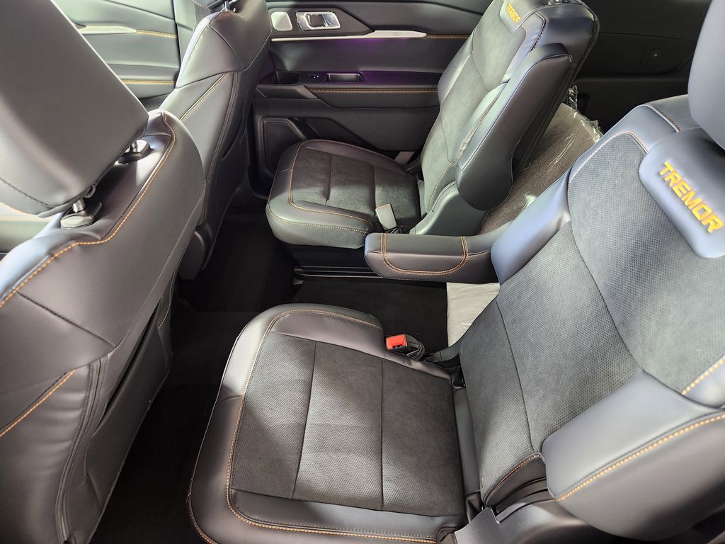 New 2026 Ford Explorer - photo 16