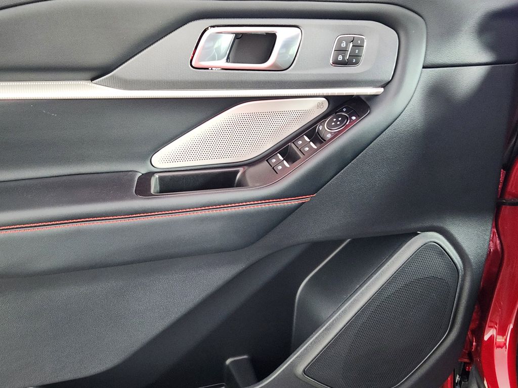 New 2026 Ford Explorer - photo 19