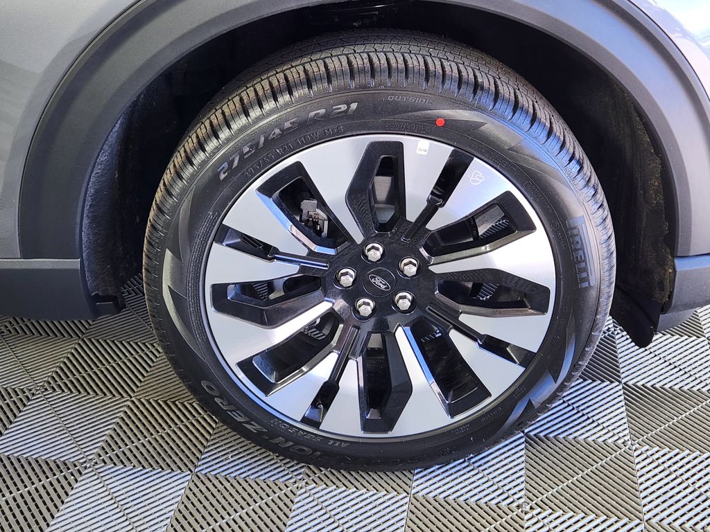 New 2026 Ford Explorer - photo 11