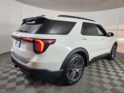 New 2026 Ford Explorer - photo 1