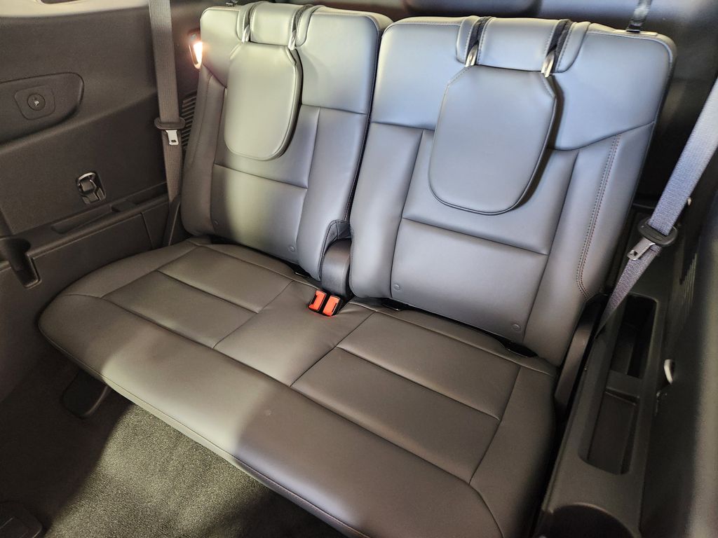 New 2026 Ford Explorer - photo 17
