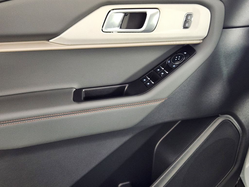New 2026 Ford Explorer - photo 19