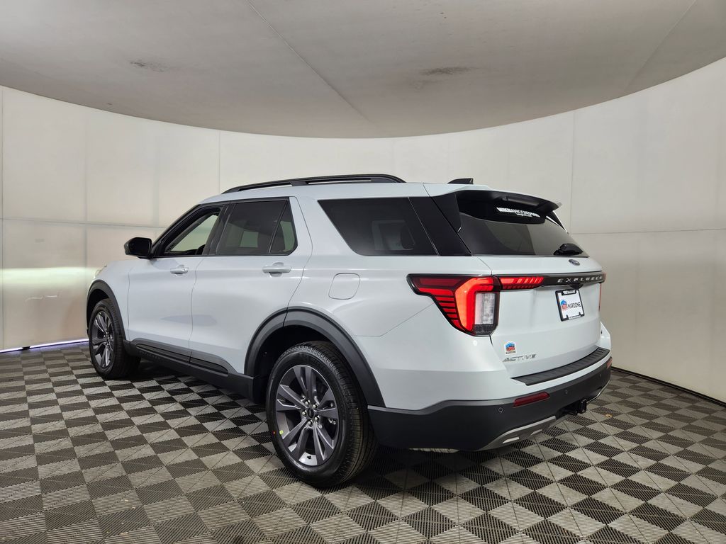 New 2026 Ford Explorer - photo 8
