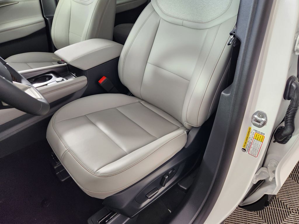 New 2026 Ford Explorer - photo 14