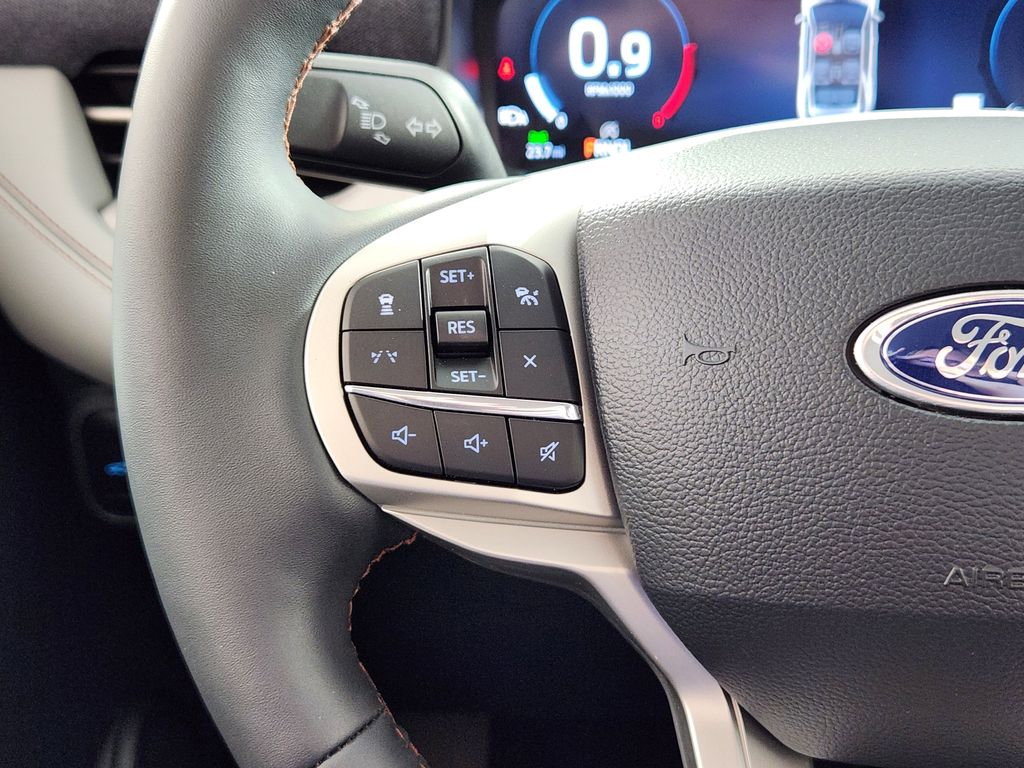 New 2026 Ford Explorer - photo 21