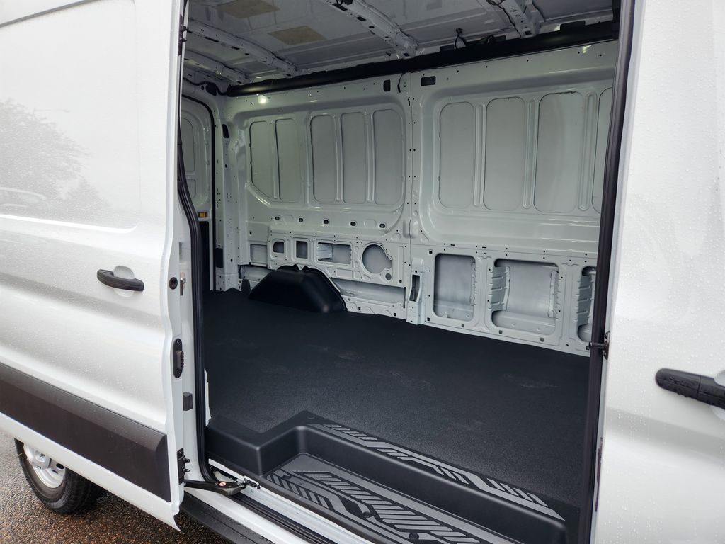 New 2026 Ford Transit 250 - photo 12