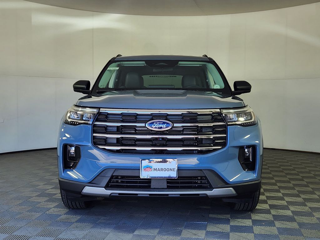 New 2026 Ford Explorer - photo 2