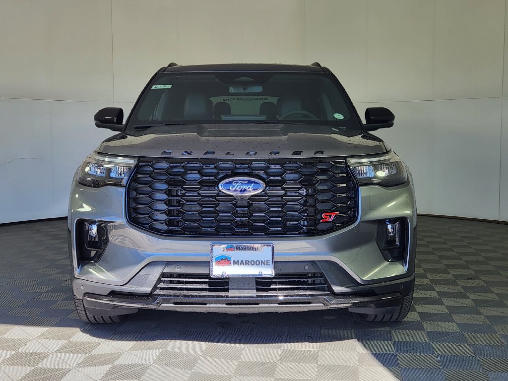 New 2026 Ford Explorer - photo 2