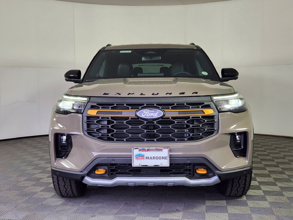New 2027 Ford Explorer - photo 2