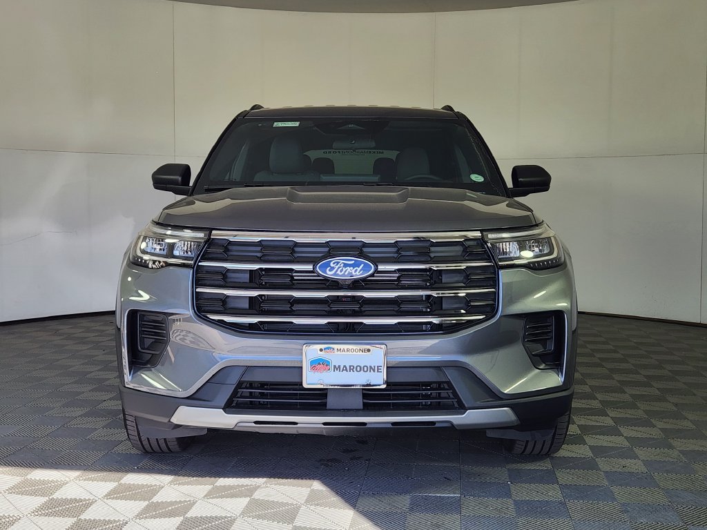New 2027 Ford Explorer - photo 2