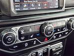 2020 Jeep Gladiator Crew Cab 4WD Pickup for sale #AN45567 - photo 23