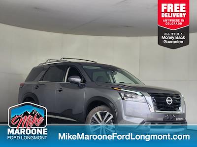 Used 2025 Nissan Pathfinder - photo 1