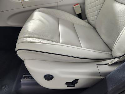 Used 2021 Jeep Grand Cherokee - photo 1