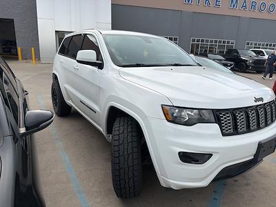 2017 Jeep Grand Cherokee 4WD SUV for sale #AR46141 - photo 2