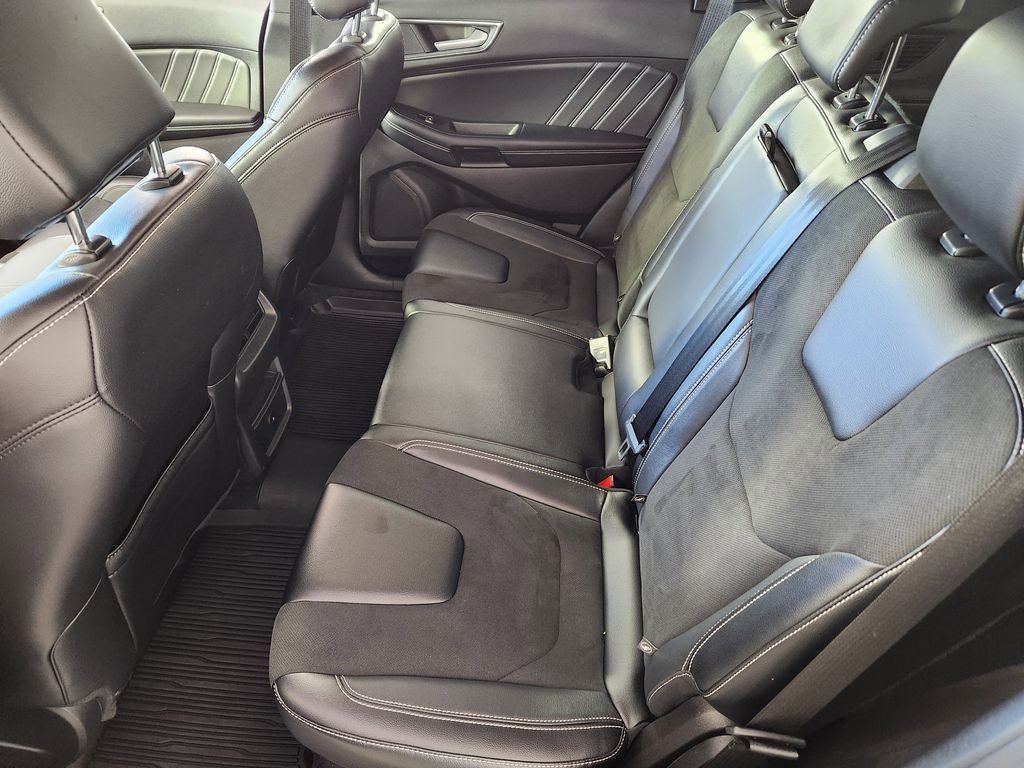 Used 2023 Ford Edge - photo 15