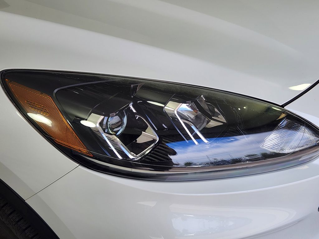 Used 2020 Ford Escape - photo 7