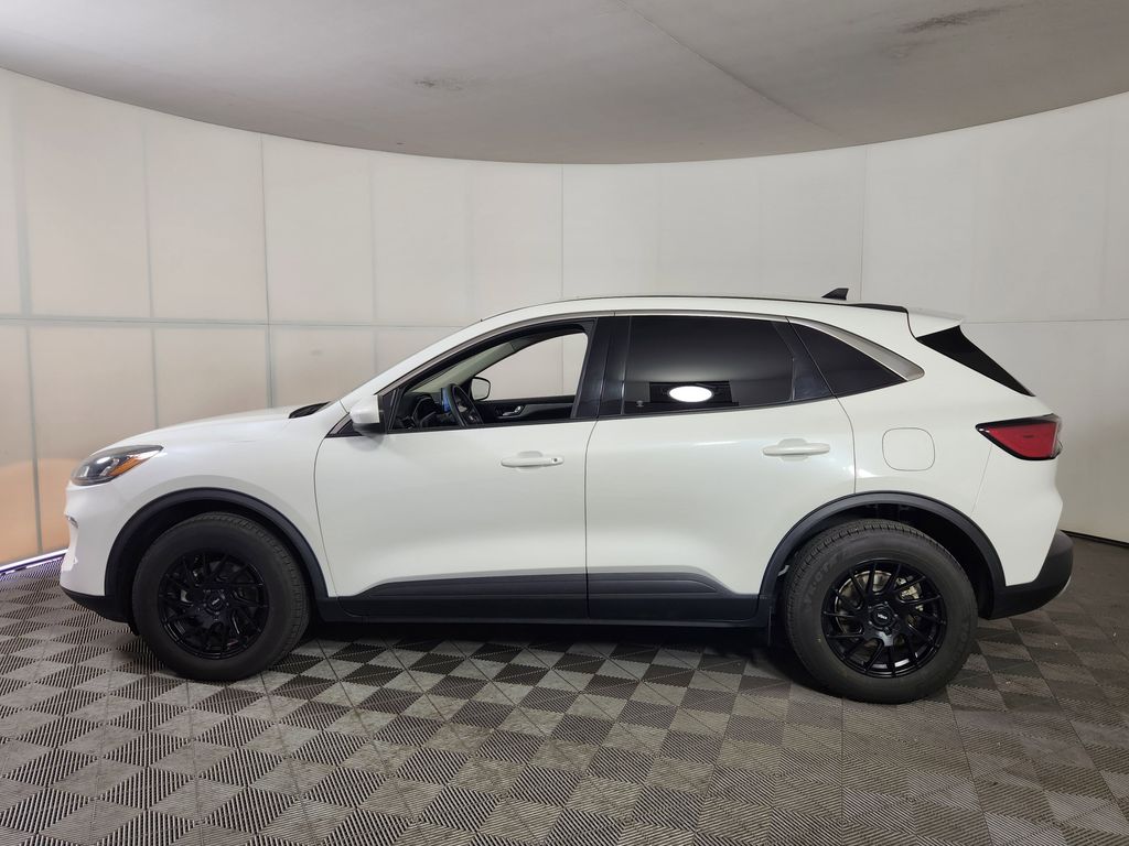 Used 2020 Ford Escape - photo 6